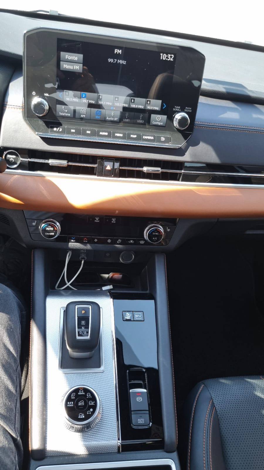 Mitsubishi OUTLANDER SIGNATURE PHEV
