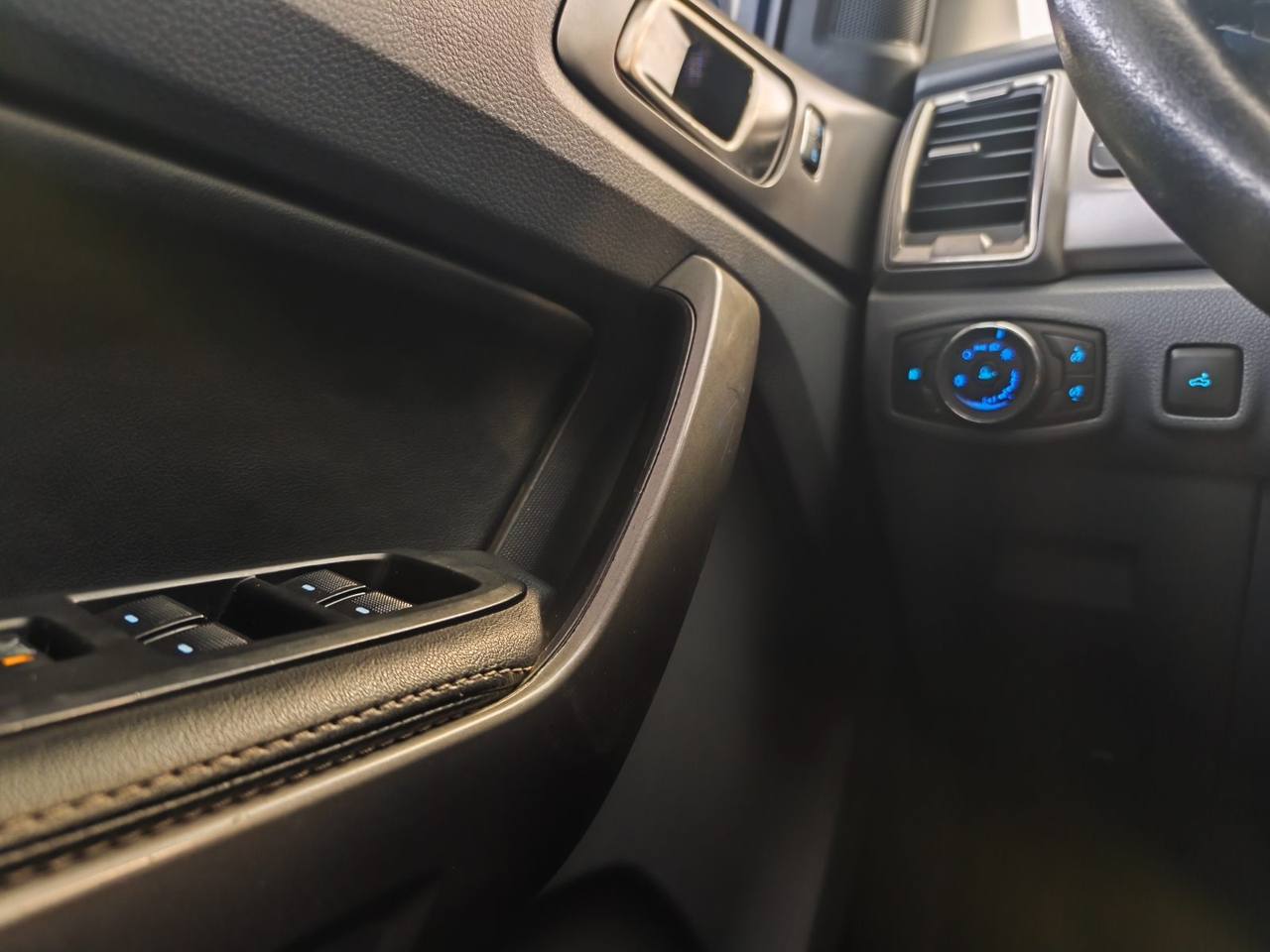 Ford RANGER CD LIMITED 3.2 AT 2019