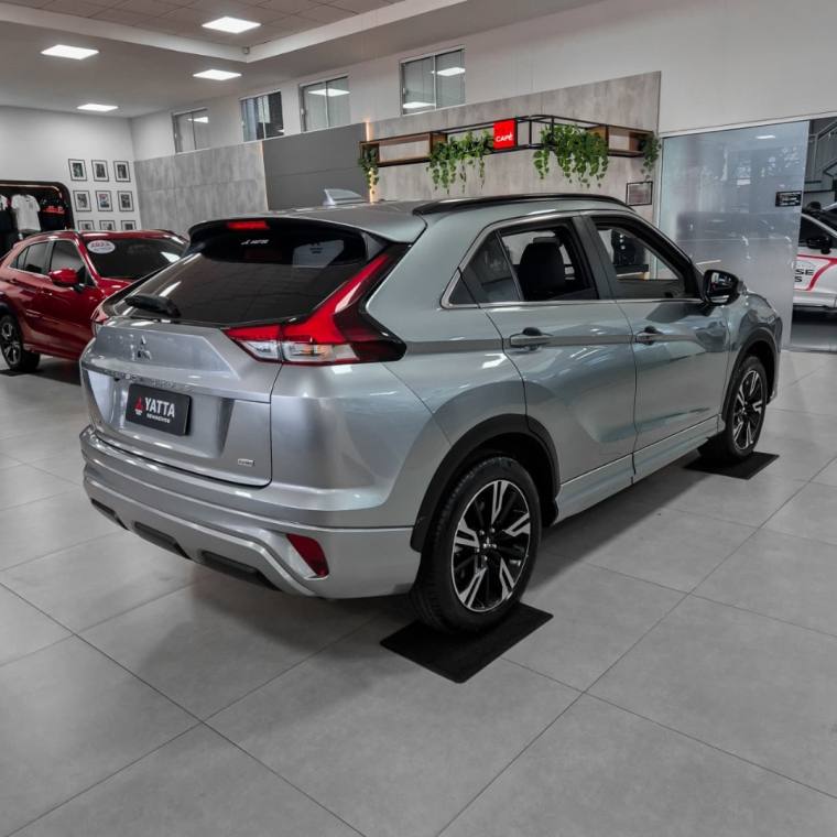 Mitsubishi ECLIPSE CROSS 1.5 MIVEC TURBO GASOLINA HPE CVT 2025/2026
