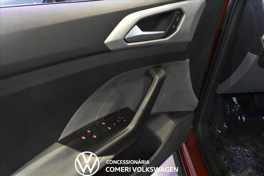 2027 VOLKSWAGEN T-CROSS 1.0 200 TSI TOTAL FLEX COMFORTLINE AUTOMÁTICO
