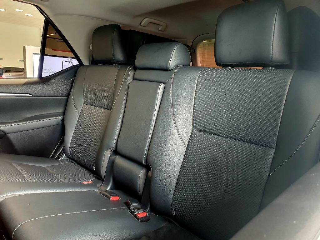 TOYOTA HILUX SW4 2.8 D-4D TURBO DIESEL SRX 4X4 AUTOMÁTICO