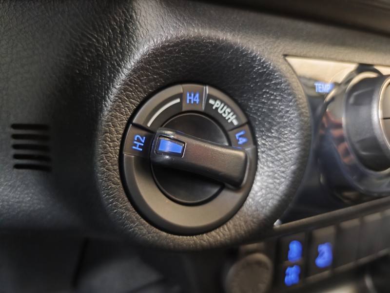 Toyota HILUX CD SRV 2.0 4X4 DIESEL AUT 2025