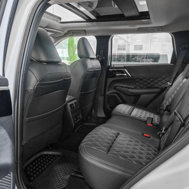 Mitsubishi OUTLANDER 2.4 PHEV HPE-S S-AWC DHT 2025/2026