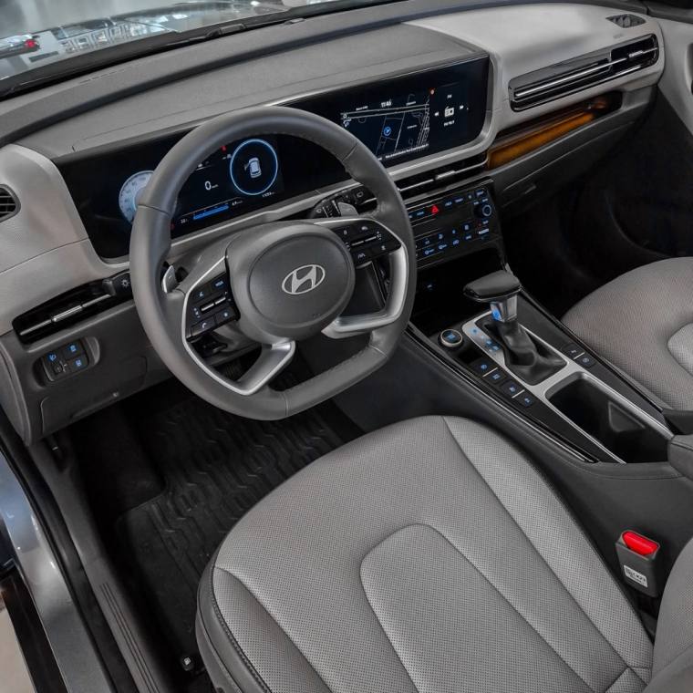 Hyundai CRETA 2.0 FLEX ULTIMATE AUTOMÁTICO 2024/2025