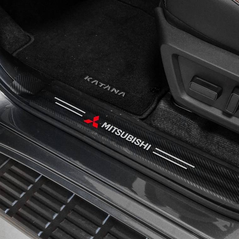 Mitsubishi TRITON 2.4 BITURBO DIESEL CD KATANA 4X4 AUTOMÁTICO 2026/2027