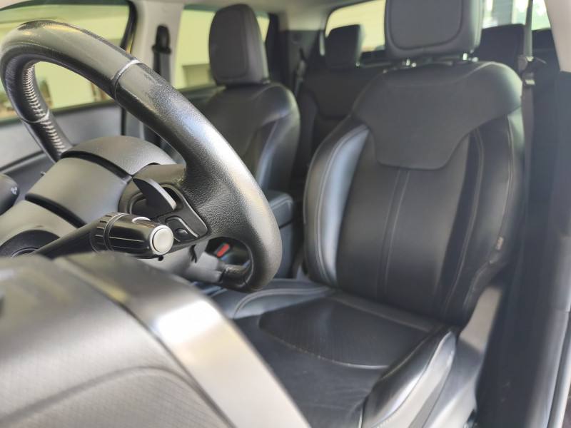Fiat TORO VOLCANO 1.3 T270 AT 2022
