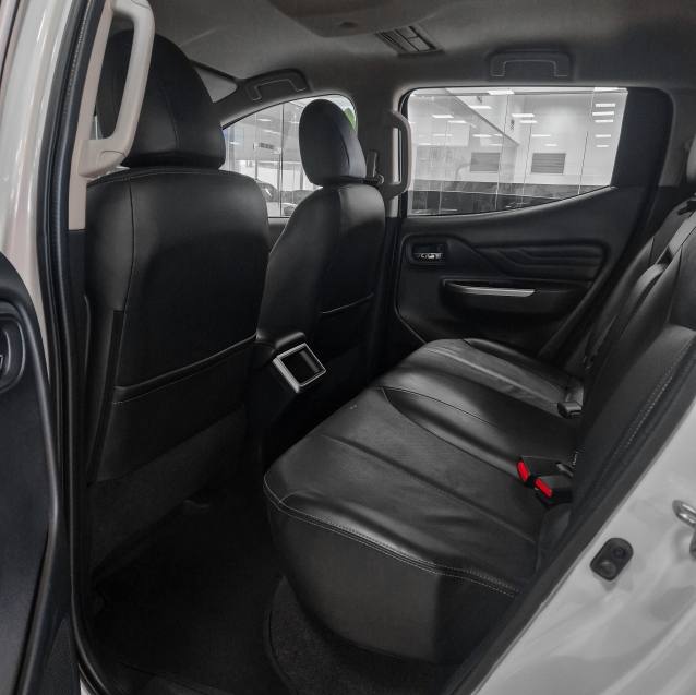 Mitsubishi L200 TRITON 2.4 16V TURBO DIESEL SPORT HPE-S CD 4P 4X4 AUTOMÁTICO 2023/2024