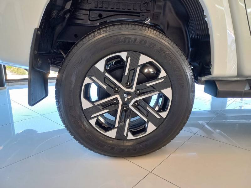 Mitsubishi L200 TRITON SPORT HPE-S 2.4 DIESEL 4X4 AUT 2025