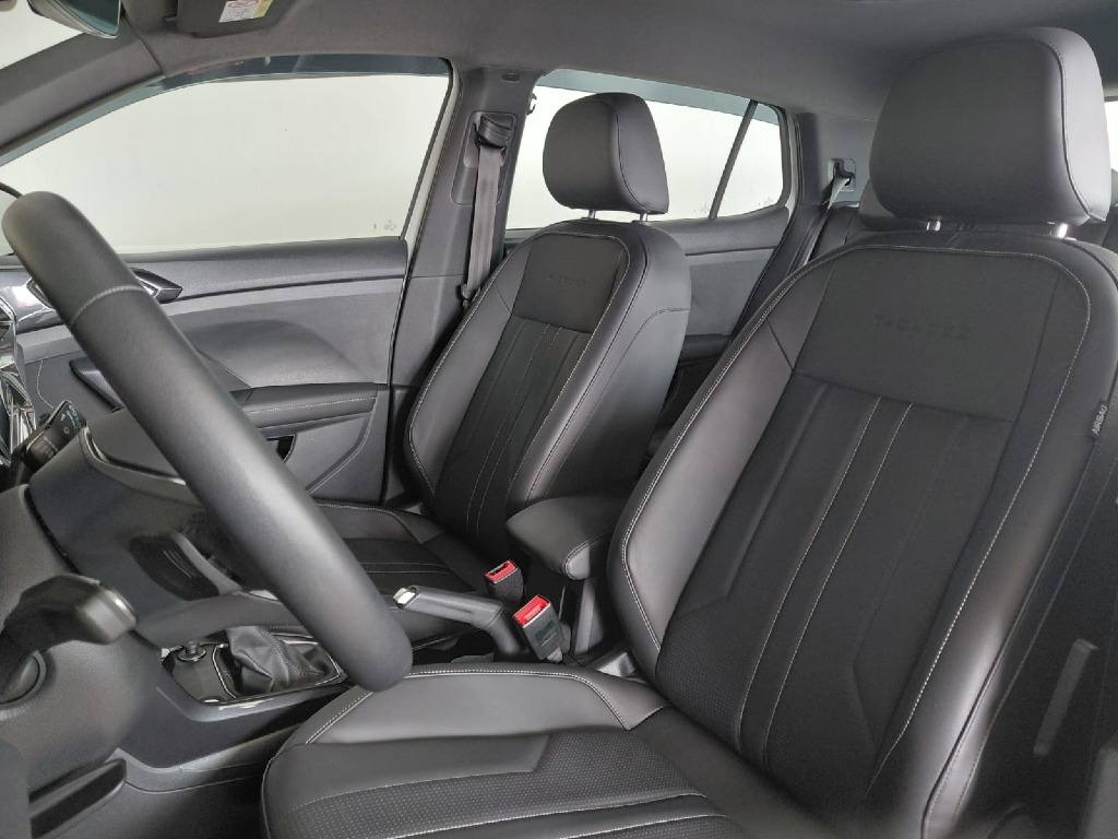 VOLKSWAGEN T-CROSS 1.4 250 TSI TOTAL FLEX HIGHLINE AUTOMÁTICO
