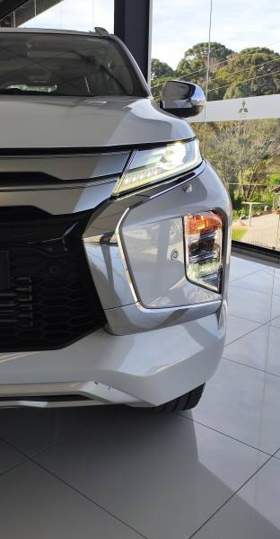 Mitsubishi PAJERO SPORT HPE-S 2.4 DIESEL 4X4 AUT 2024