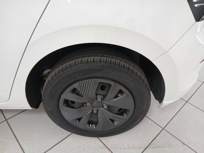 Volkswagen POLO 1.0 MPI TRACK MANUAL