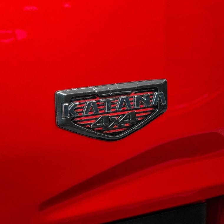 Mitsubishi TRITON 2.4 BITURBO DIESEL CD KATANA 4X4 AUTOMÁTICO 2025/2026