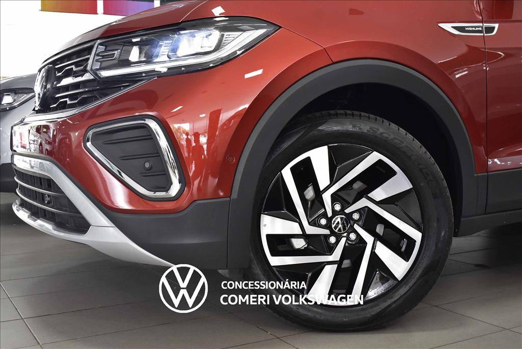 2027 VOLKSWAGEN T-CROSS 1.4 250 TSI TOTAL FLEX HIGHLINE AUTOMÁTICO