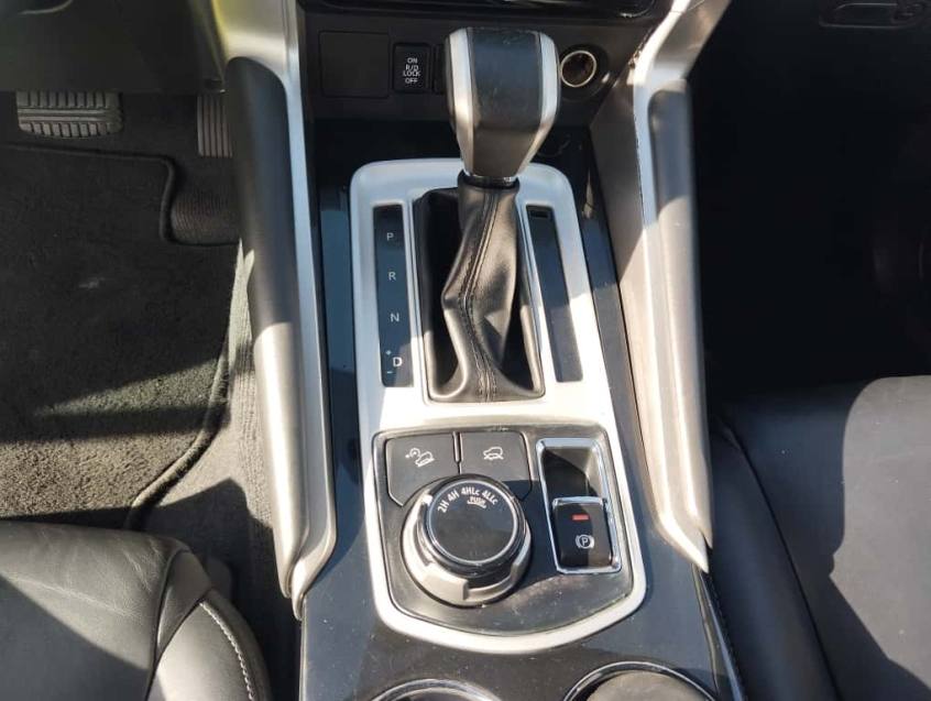 Mitsubishi PAJERO SPORT 2.4 16V MIVEC TURBO DIESEL HPE AWD AUTOMÁTICO