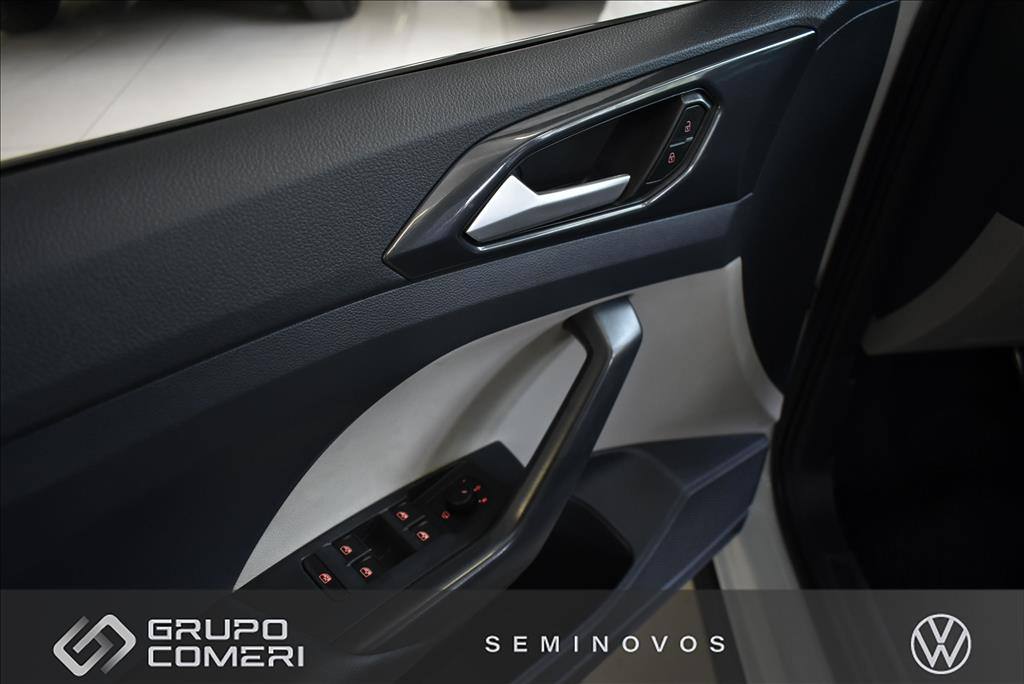 2024 VOLKSWAGEN T-CROSS 1.4 250 TSI TOTAL FLEX HIGHLINE AUTOMÁTICO