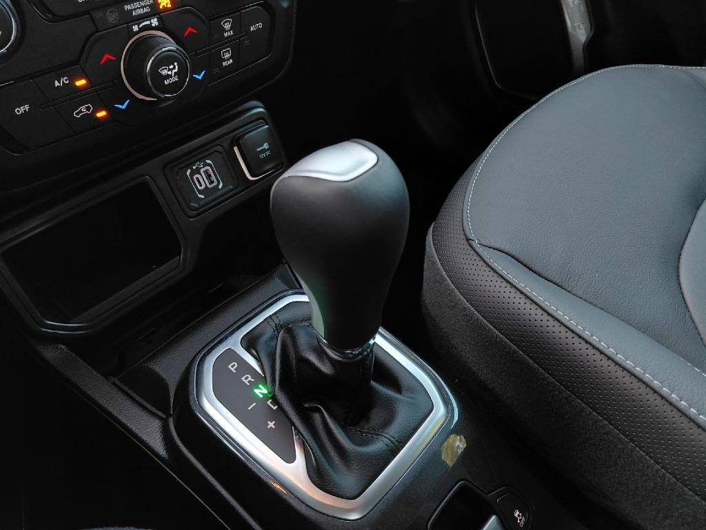 JEEP RENEGADE 1.3  T270 TURBO FLEX LONGITUDE AT6