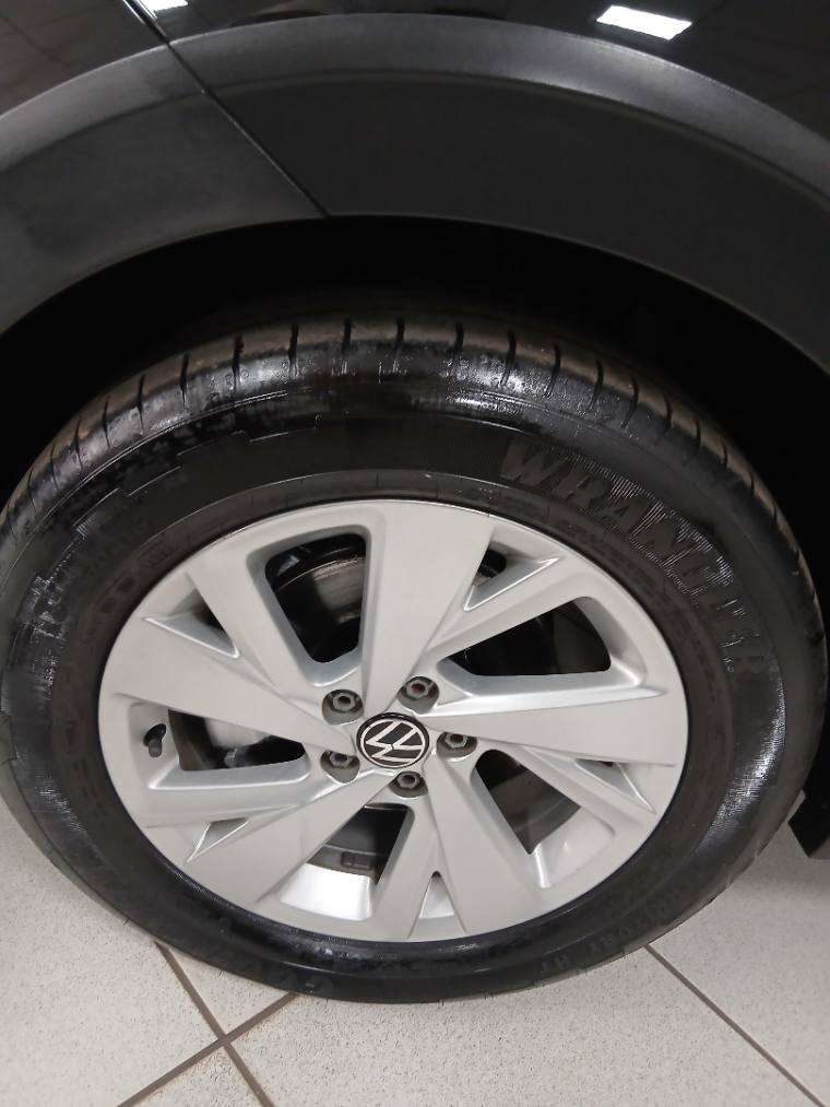 Volkswagen NIVUS 1.0 200 TSI TOTAL FLEX COMFORTLINE AUTOMÁTICO