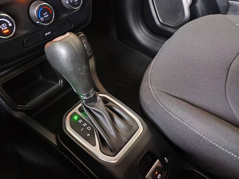 Jeep RENEGADE 1.3 TURBO FLEX AUT 2024