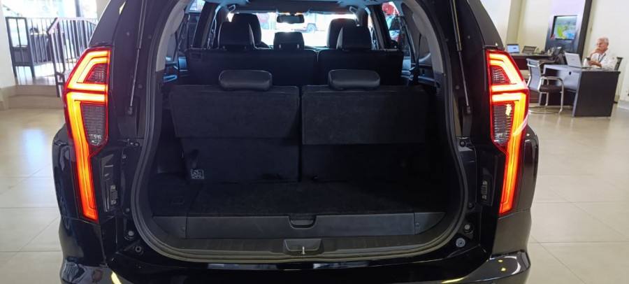 Mitsubishi MMC PAJERO HPE S