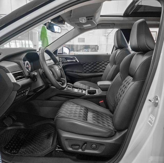 Mitsubishi OUTLANDER 2.4 PHEV HPE-S S-AWC DHT 2025/2026