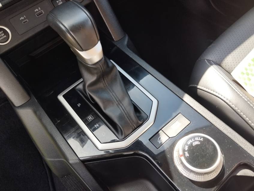 Mitsubishi TRITON 2.4 BITURBO DIESEL CD HPE-S 4X4 AUTOMÁTICO