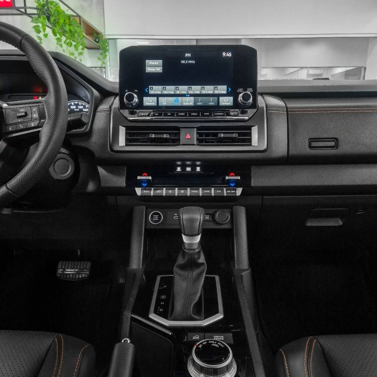 Mitsubishi TRITON 2.4 BITURBO DIESEL CD KATANA 4X4 AUTOMÁTICO 2025/2026