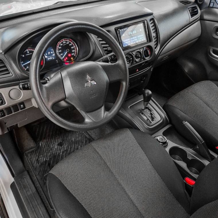 Mitsubishi L200 TRITON 2.4 16V TURBO DIESEL SPORT GLS CD 4P 4X4 AUTOMÁTICO 2023/2024
