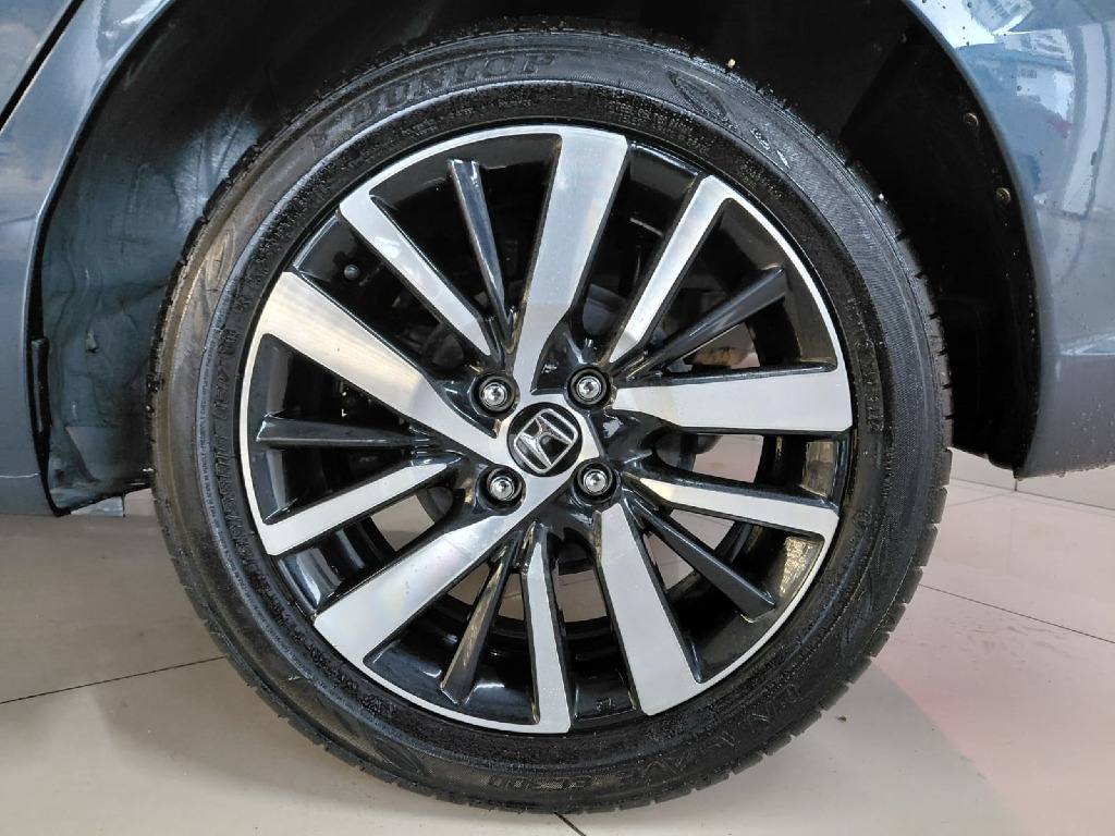 HONDA CITY 1.5 I-VTEC FLEX HATCH TOURING CVT