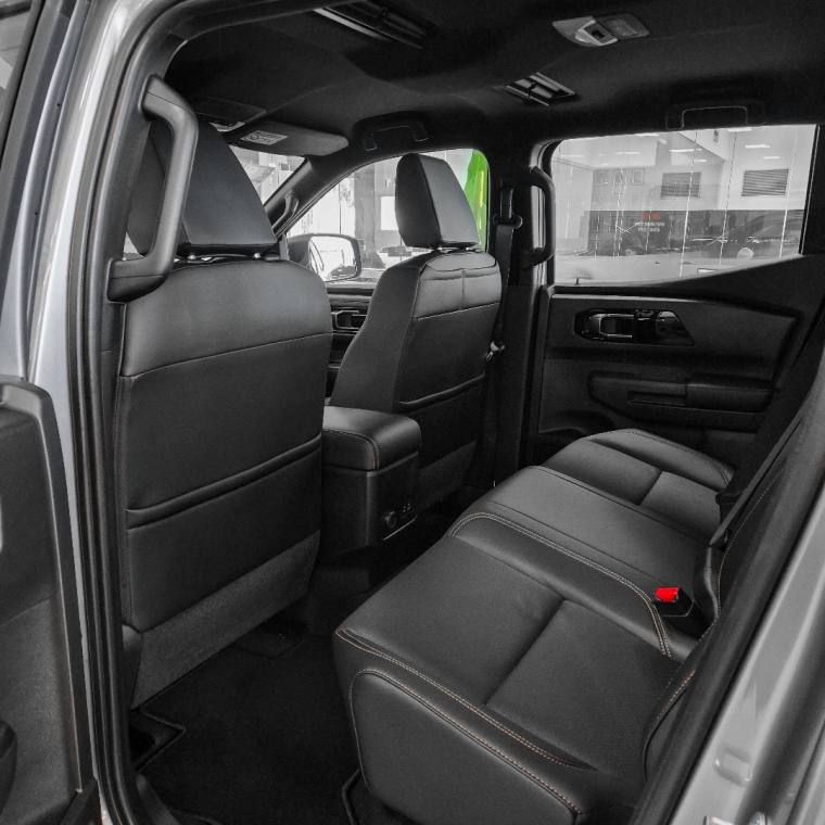 Mitsubishi TRITON 2.4 BITURBO DIESEL CD KATANA 4X4 AUTOMÁTICO 2026/2027