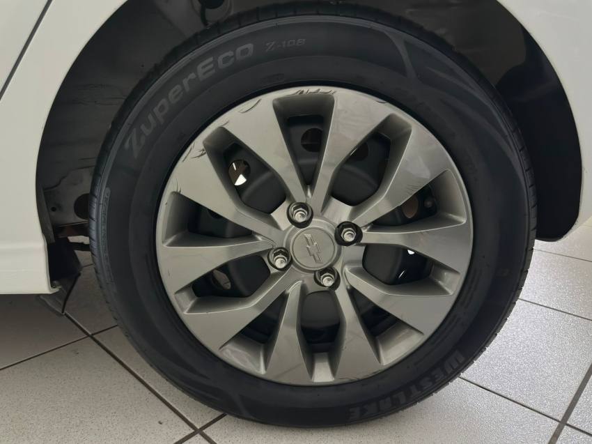 Chevrolet ONIX 1.0 FLEX MANUAL