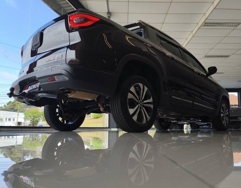 Fiat TORO VOLCANO 1.3 T270 AT 2022