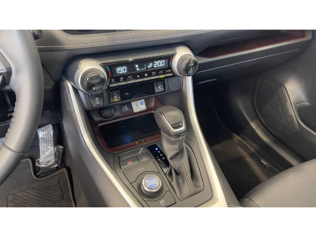 TOYOTA RAV4 2.5 VVT-IE HYBRID SX CONNECT AWD CVT