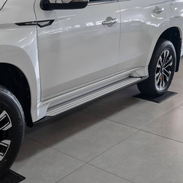Mitsubishi PAJERO SPORT 2.4 16V MIVEC TURBO DIESEL HPE-S AWD AUTOMÁTICO 2023/2024