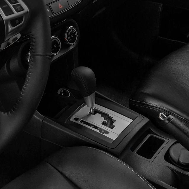 Mitsubishi LANCER 2.0 CVT 16V GASOLINA 4P AUTOMÁTICO 2013/2014