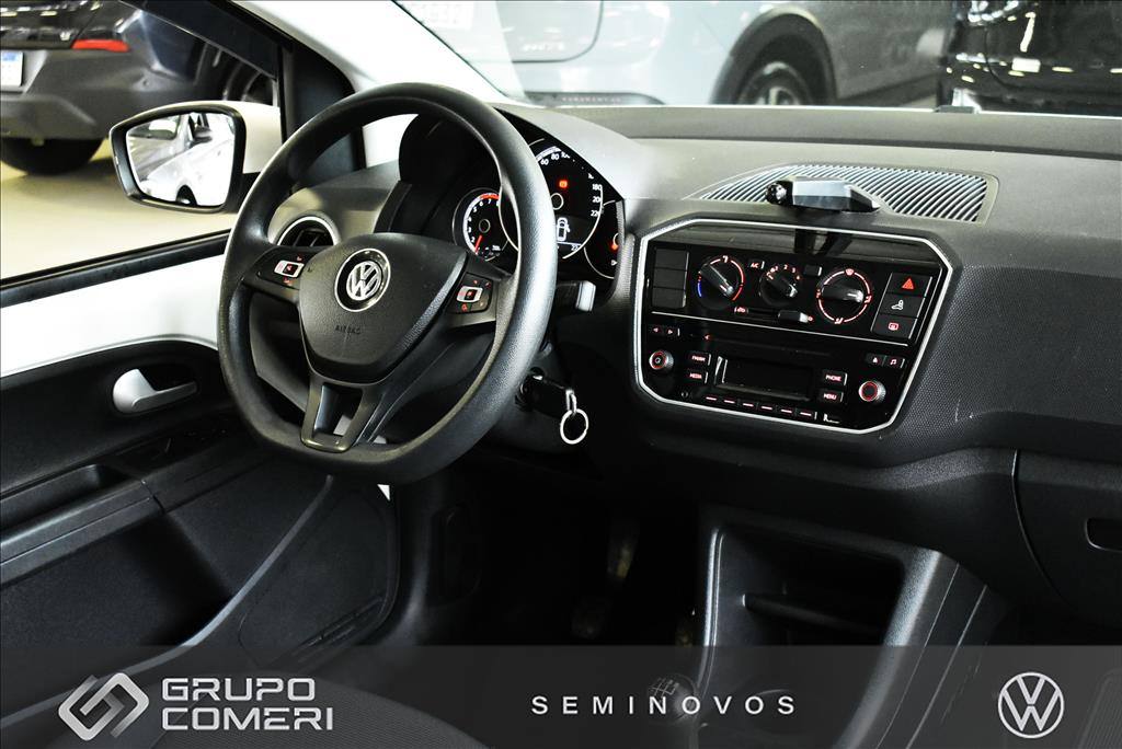 2020 VOLKSWAGEN UP 1.0 MPI TOTAL FLEX 4P MANUAL