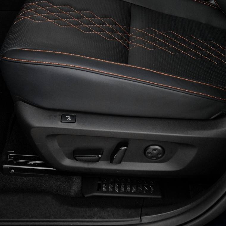 Mitsubishi OUTLANDER 2.4 PHEV SIGNATURE S-AWC DHT 2025/2026