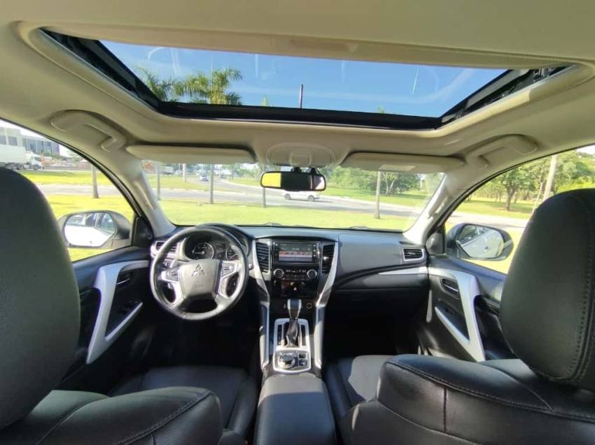 Mitsubishi PAJERO SPORT 2.4 16V MIVEC TURBO DIESEL HPE AWD AUTOMÁTICO