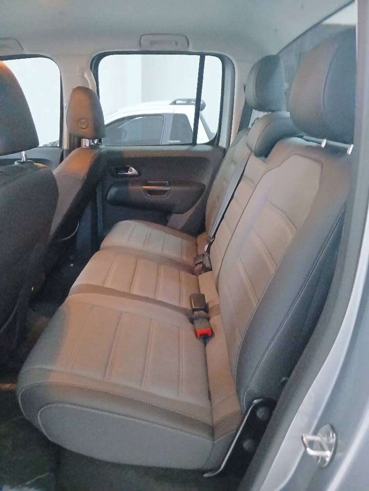 Volkswagen AMAROK 3.0 V6 TDI DIESEL HIGHLINE CD 4MOTION AUTOMÁTICO