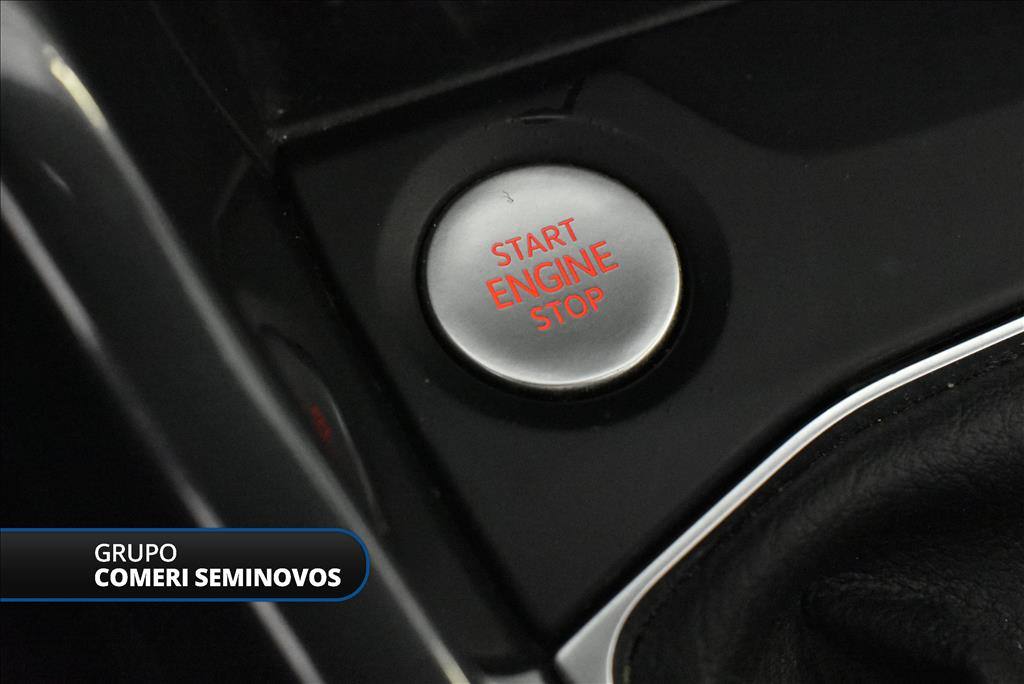 2024 VOLKSWAGEN T-CROSS 1.4 250 TSI TOTAL FLEX HIGHLINE AUTOMÁTICO