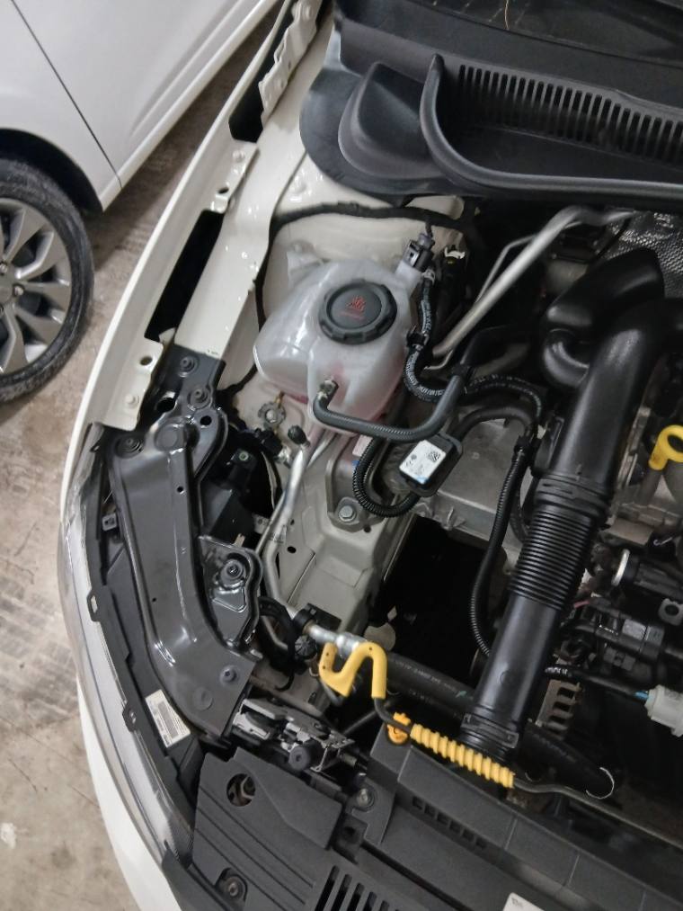 Volkswagen POLO 1.0 MPI TRACK MANUAL