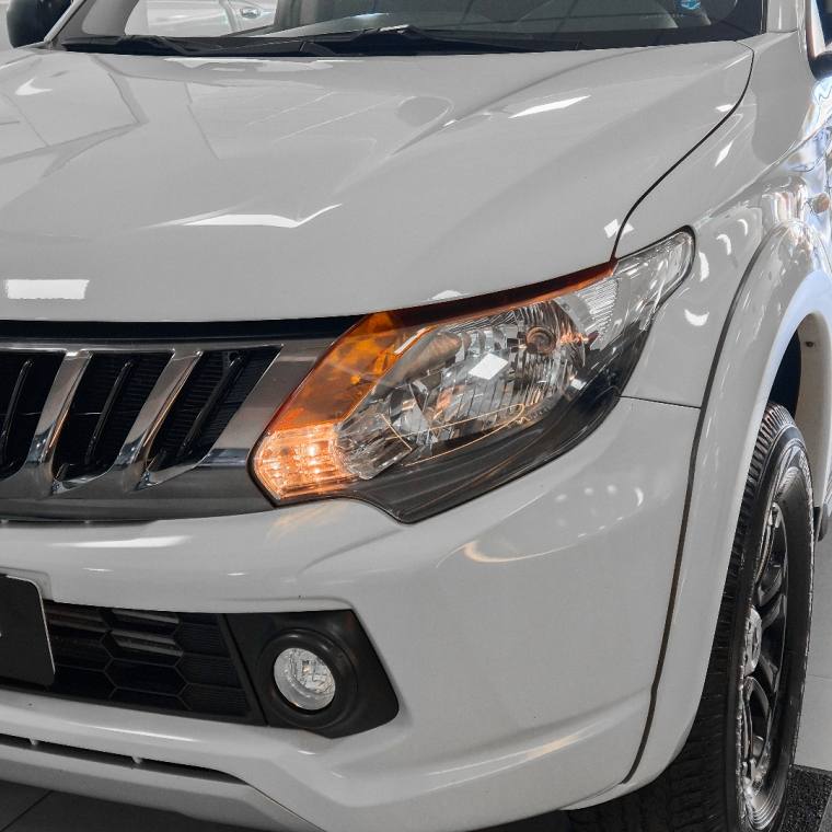 Mitsubishi L200 TRITON 2.4 16V TURBO DIESEL SPORT GLS CD 4P 4X4 AUTOMÁTICO 2023/2024