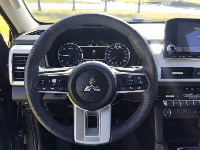 Mitsubishi TRITON 2.4 BITURBO DIESEL CD HPE-S 4X4 AUTOMÁTICO