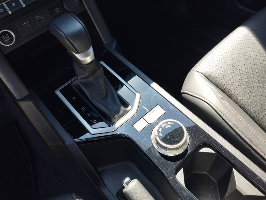 Mitsubishi TRITON 2.4 BITURBO DIESEL CD KATANA 4X4 AUTOMÁTICO