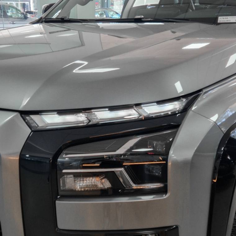 Mitsubishi TRITON 2.4 BITURBO DIESEL CD KATANA 4X4 AUTOMÁTICO 2026/2027
