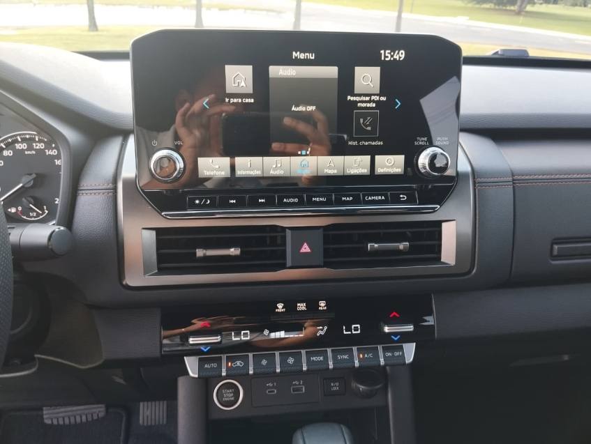 Mitsubishi TRITON 2.4 BITURBO DIESEL CD KATANA 4X4 AUTOMÁTICO