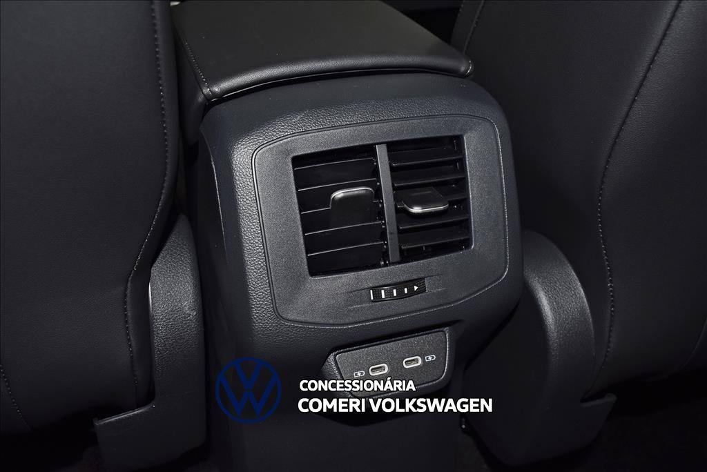 2027 VOLKSWAGEN T-CROSS 1.0 200 TSI TOTAL FLEX COMFORTLINE AUTOMÁTICO