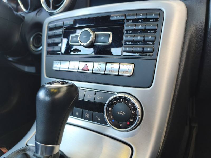 MERCEDES-BENZ SLK 250 AUT 2015