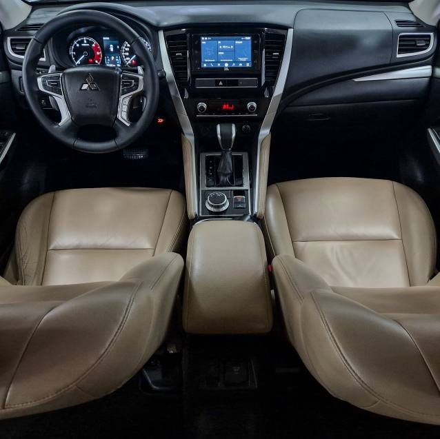 Mitsubishi PAJERO SPORT 2.4 16V MIVEC TURBO DIESEL HPE AWD AUTOMÁTICO 2023/2024