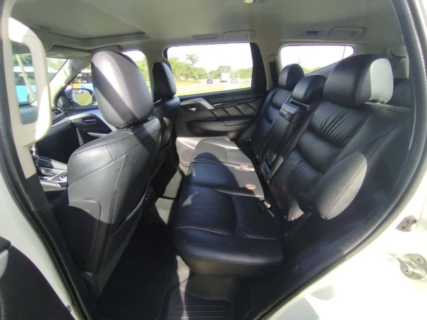 Mitsubishi PAJERO SPORT 2.4 16V MIVEC TURBO DIESEL HPE AWD AUTOMÁTICO