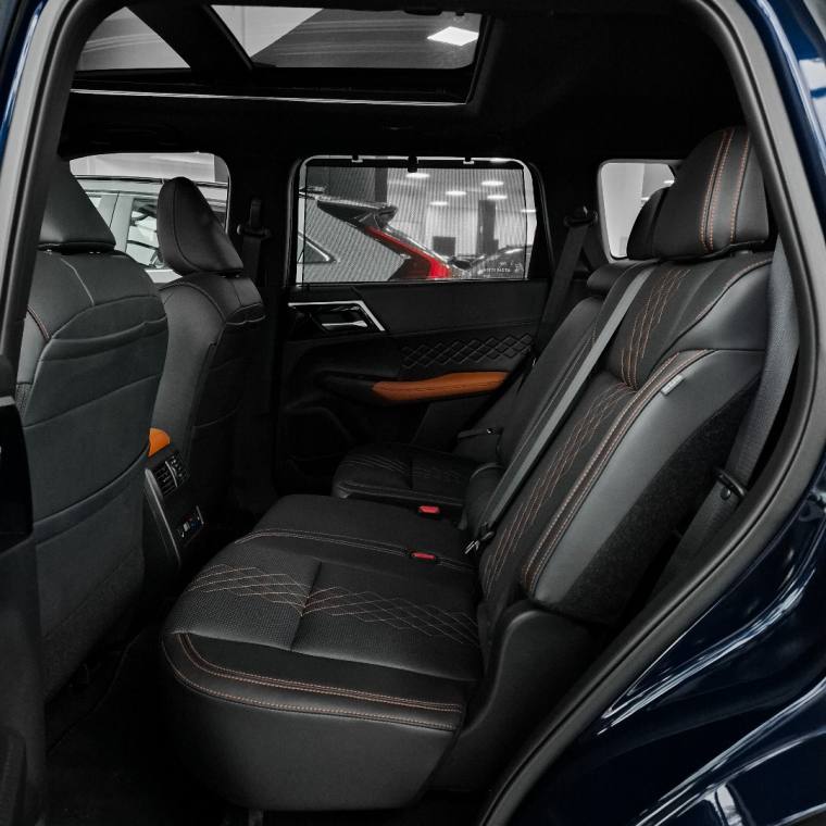 Mitsubishi OUTLANDER 2.4 PHEV SIGNATURE S-AWC DHT 2025/2026